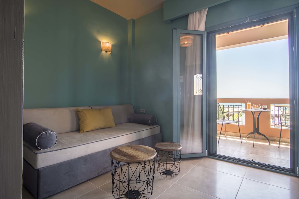 Junior Suite, Sea View photo 2