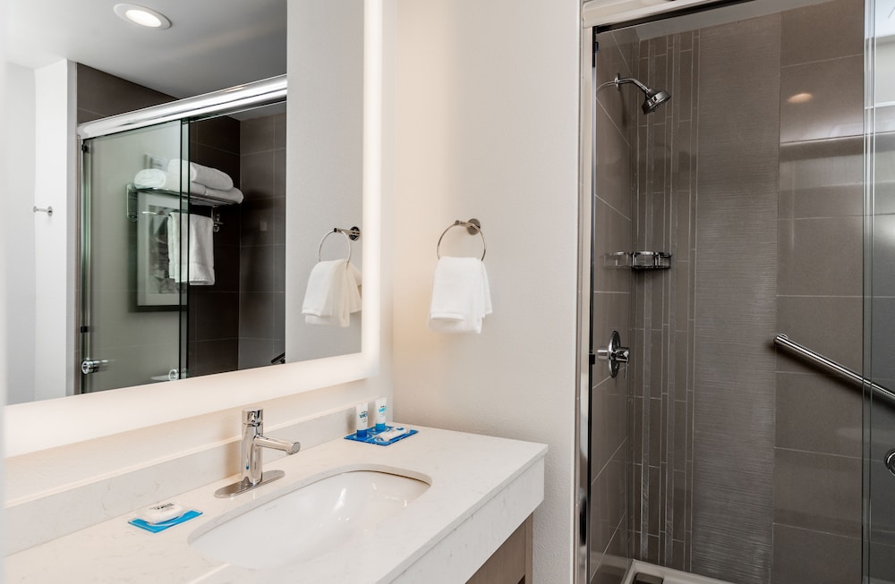 Suite, 1 Bedroom, Accessible (With Shower) - Photo 2