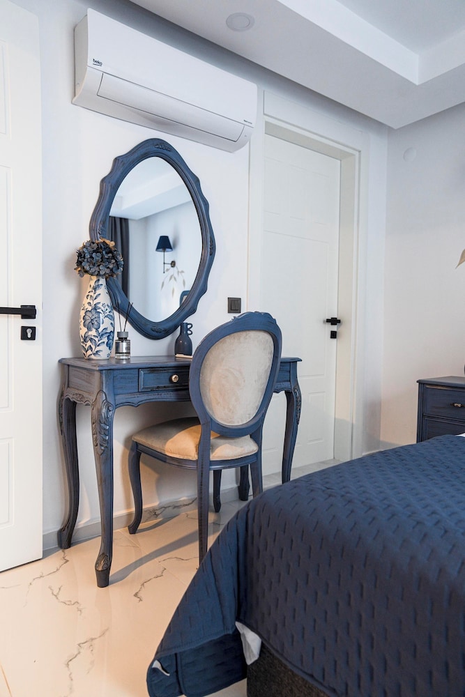 Comfort Room photo 3
