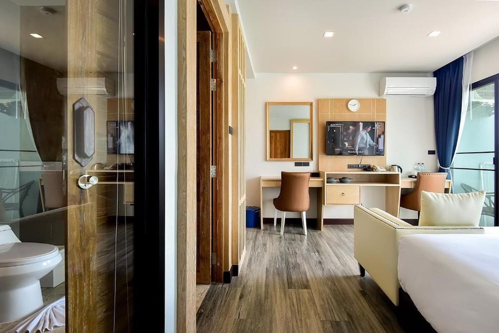 Superior Room - Photo 7