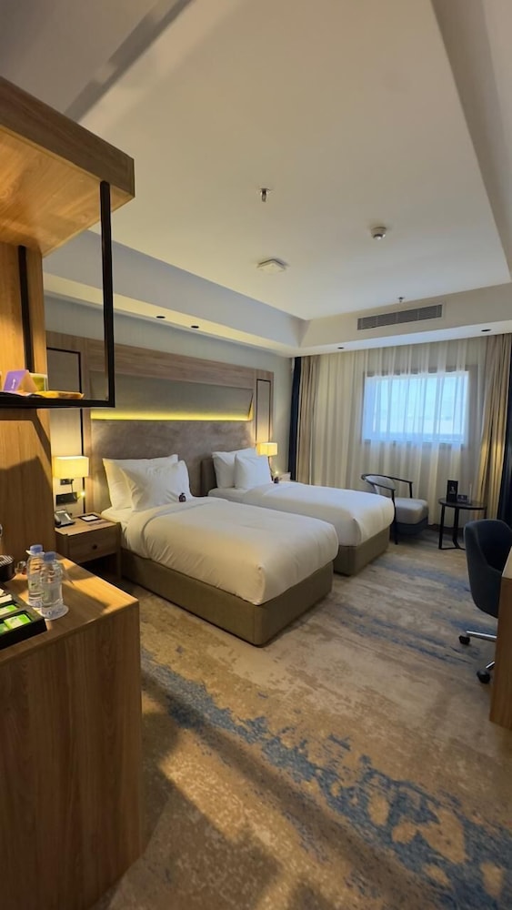 Deluxe Double Room, City View