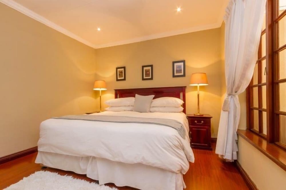 Deluxe Suite (3) photo 1