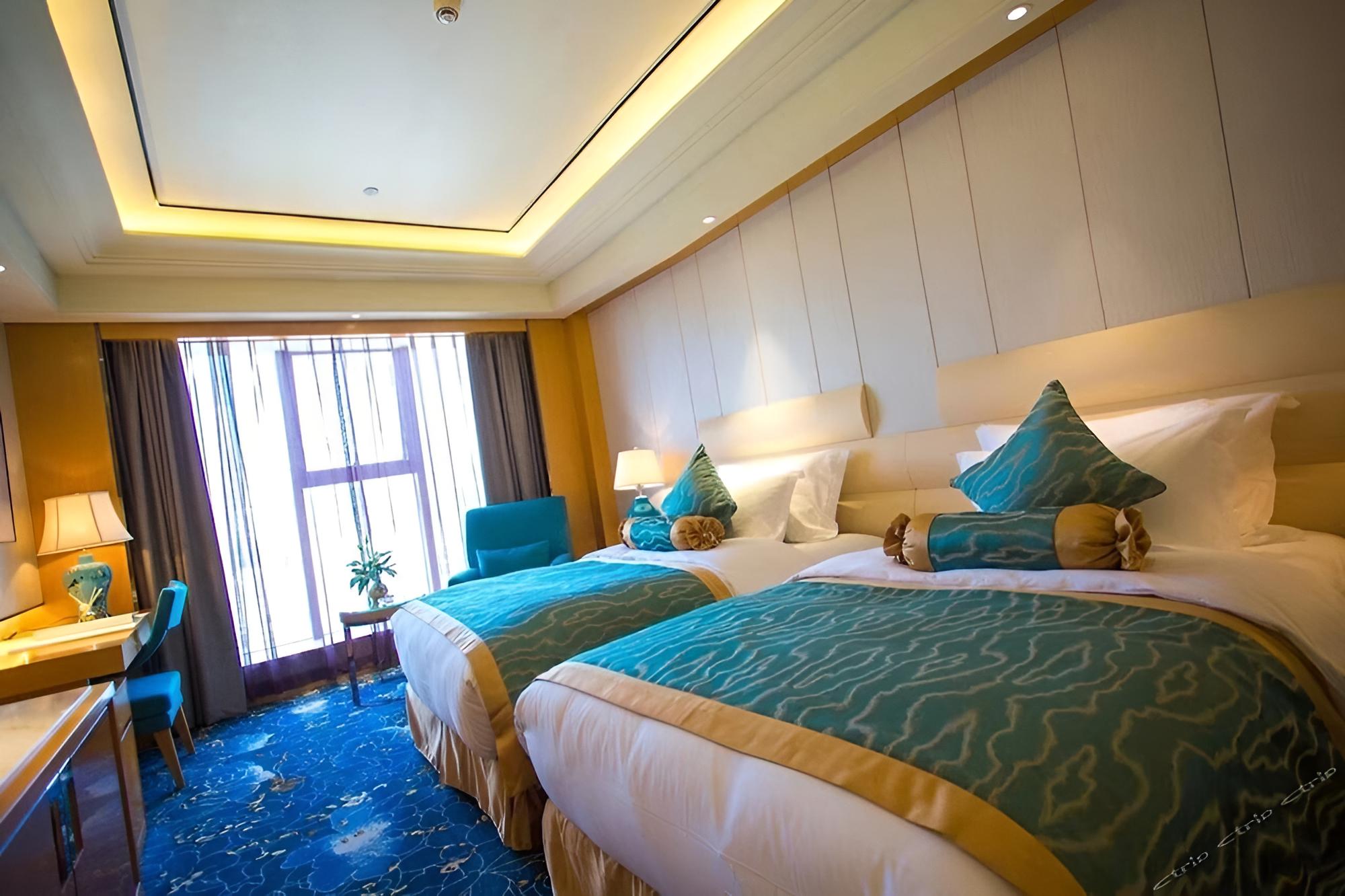 Business Room, 1 King Bed, Smoking photo 1