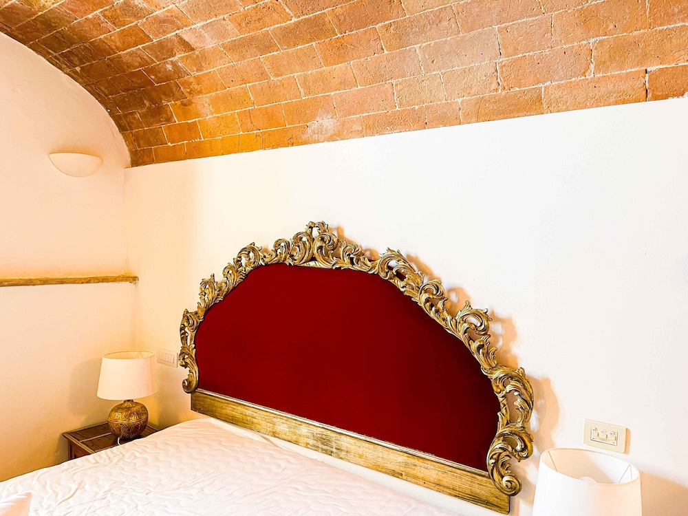 Deluxe Suite, Hill View photo 3