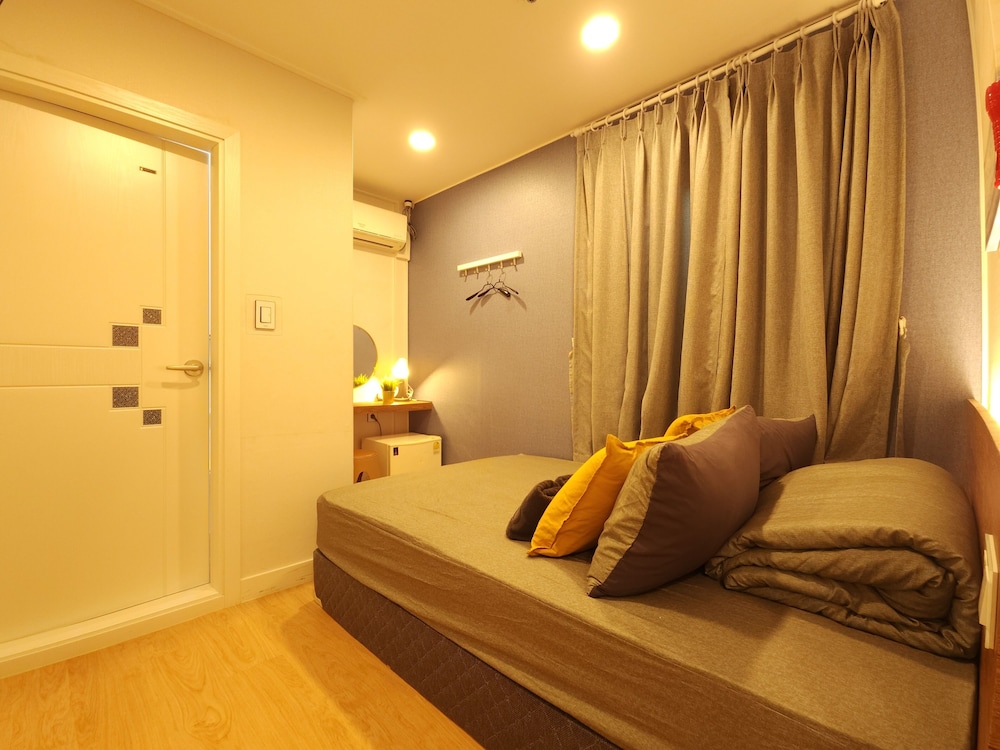 Double Room - Photo 1