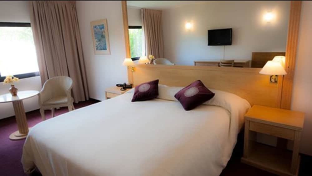 Suite, 1 King Bed photo 1
