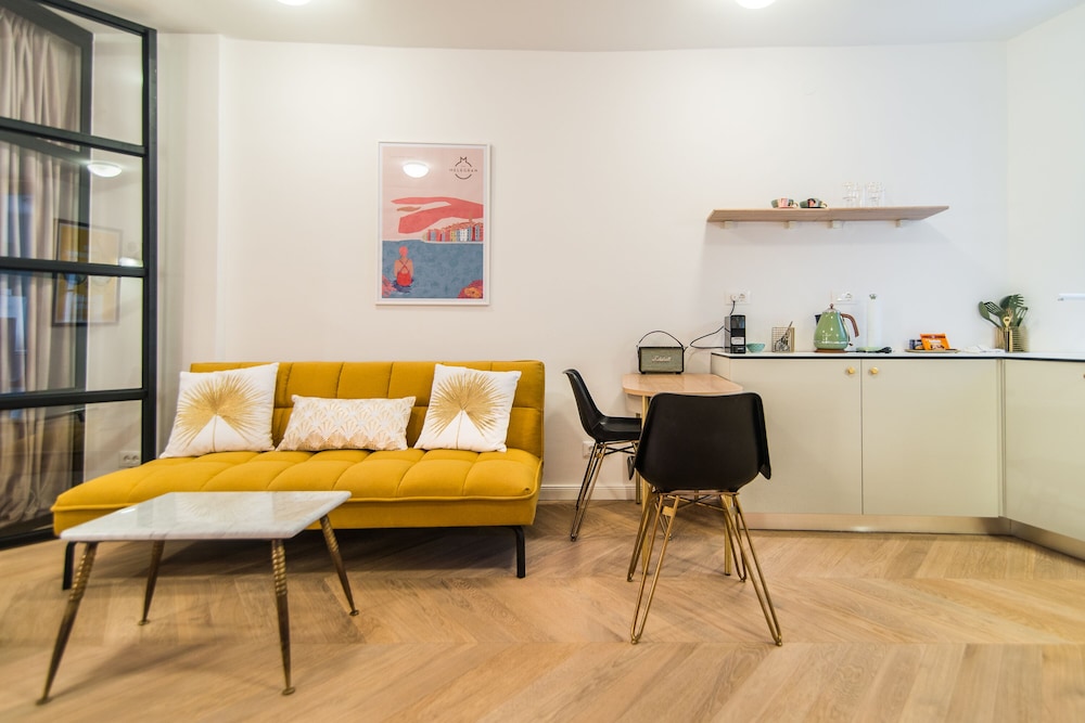 Deluxe Studio with External Access photo 3