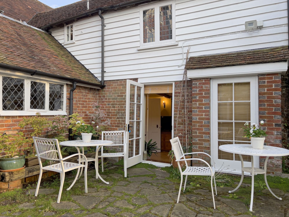 Deluxe Suite, Ensuite, Courtyard View (Courtyard Mini Suite) - Photo 12