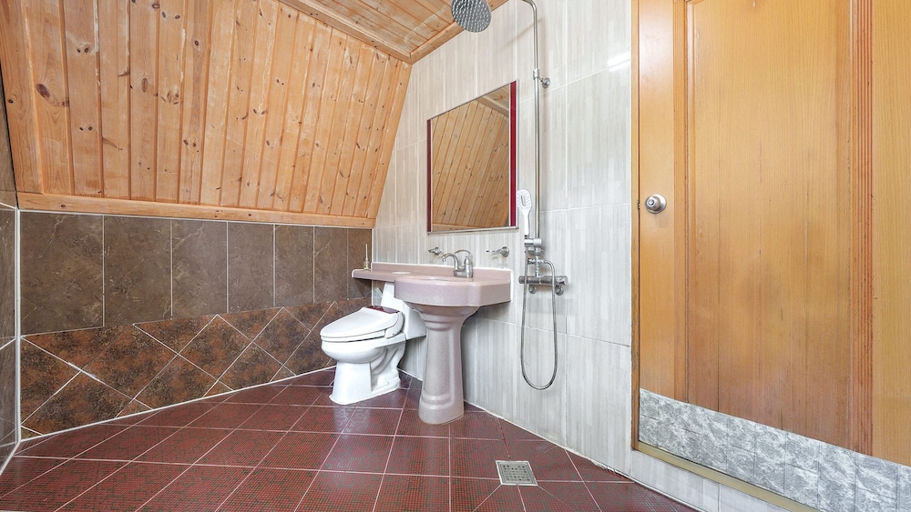 Basic Room, 1 Bedroom (Suite 1 (BBQ, Terrace, Spa)) - Photo 11