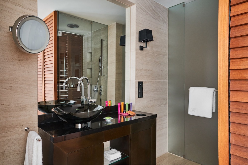 Premium Double Room, City View
