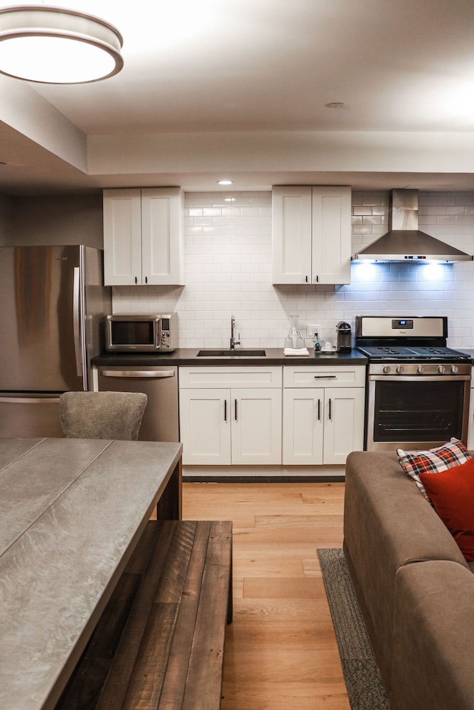 Premium Suite