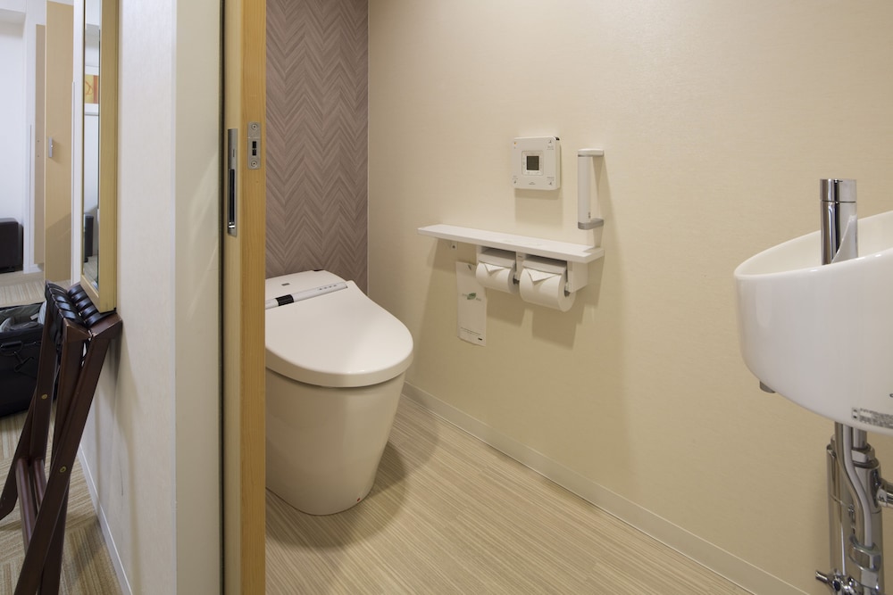 Deluxe Twin Room, Non Smoking photo 2
