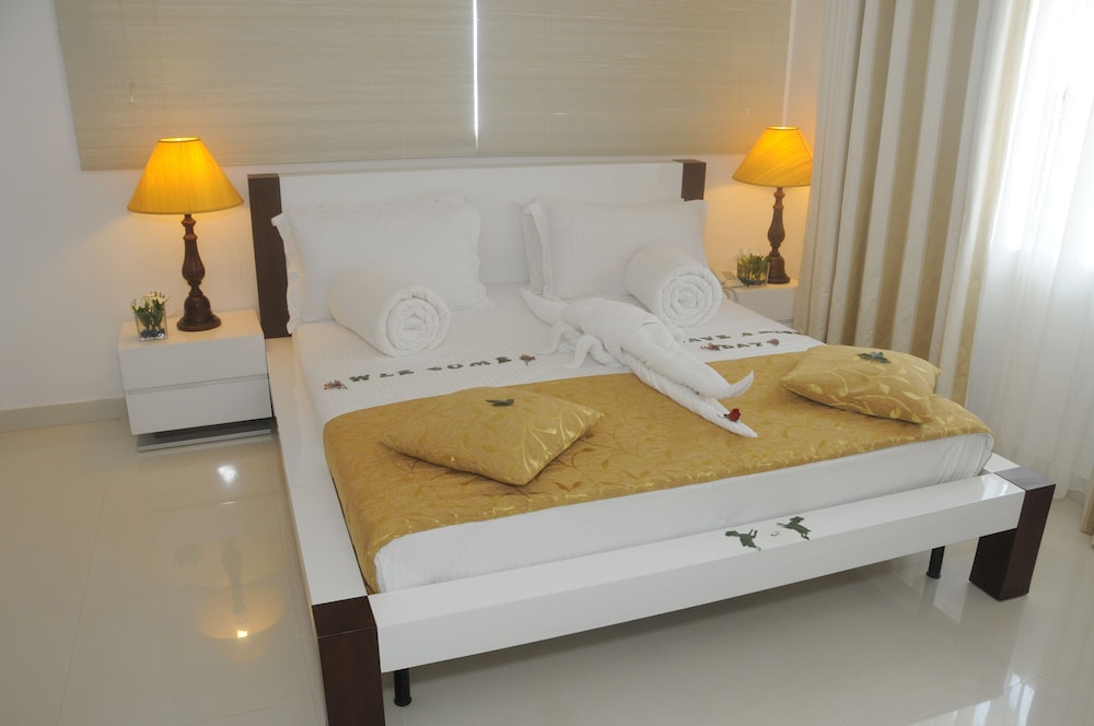Elite Double Room, Terrace, Beach View
