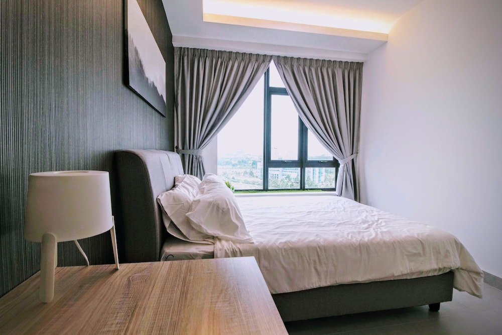 Design Single Room, 1 Bedroom, Non Smoking, City View