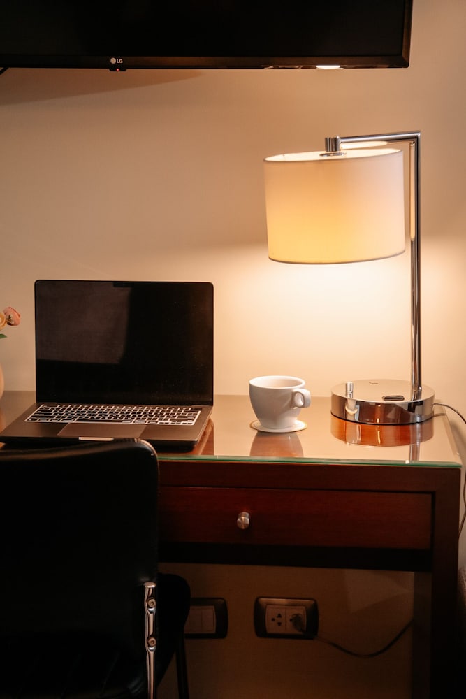Standard Twin Room - Photo 5