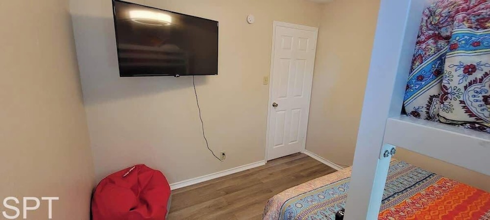 Apartment, Multiple Beds, Patio, Garden View