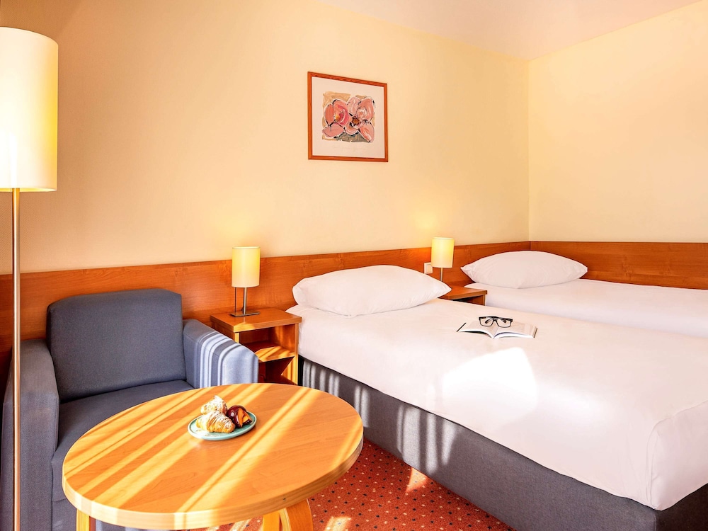Standard Twin Room, 2 Twin Beds - Photo 5