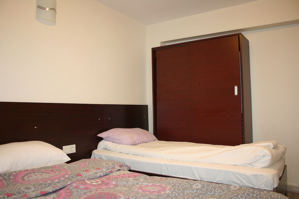 Apartment, 2 Bedrooms (6 People) photo 2