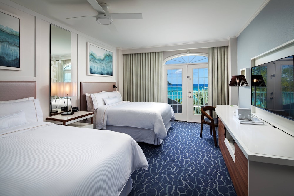 Room, 2 Double Beds, Pool View - Photo 2