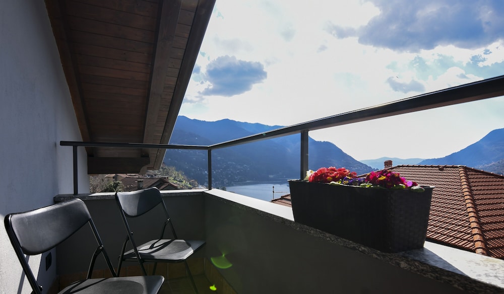 Panoramic Apartment photo 2