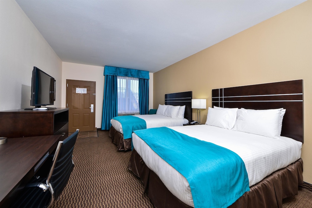 Room, 2 Queen Beds, Non Smoking, Kitchenette photo 3
