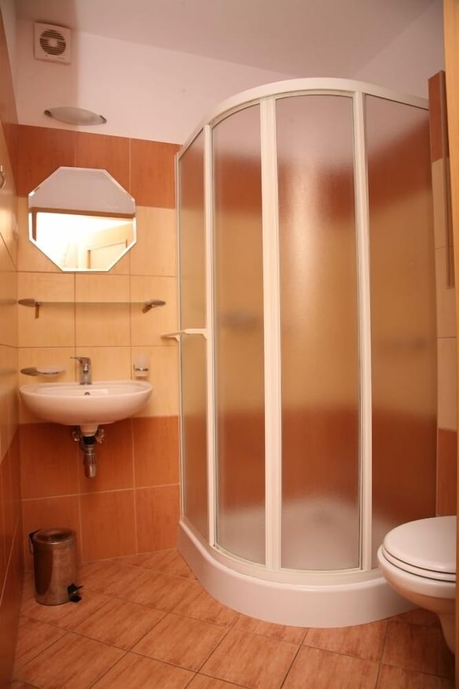 Classic Double or Twin Room photo 2