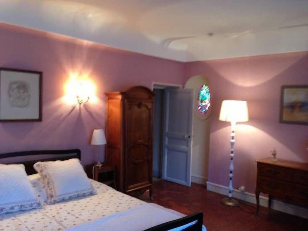 Deluxe Double Room (Turner)