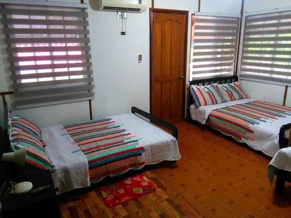 Quadruple Room photo 1