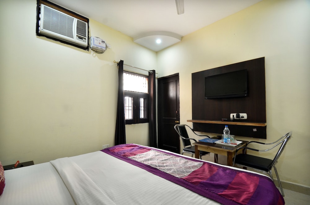 Double Or Twin Room photo 3