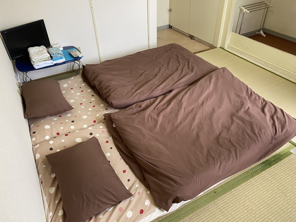 Traditional Room, Non Smoking, Shared Bathroom (Japanese Style) photo 1