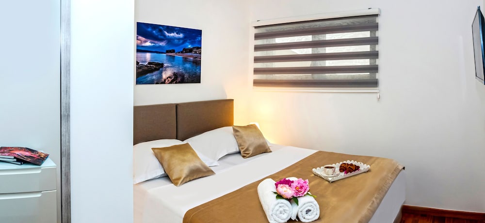 Luxury Apartment, Sea View (1)