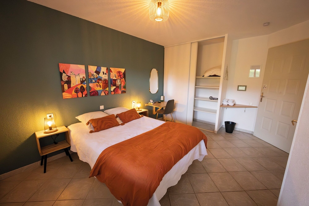 Classic Double Room, 1 Double Bed, Non Smoking, Ground Floor