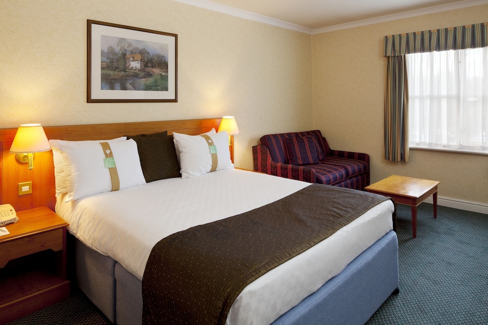 Standard Room, 1 King Bed (Walk-In Shower) - Photo 3