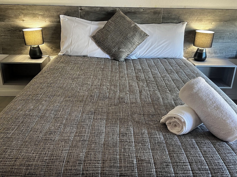 Executive Room, 1 Queen Bed, Non Smoking (Queen Double Studio) photo 1