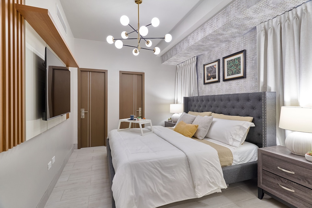 Royal King Suite photo 3