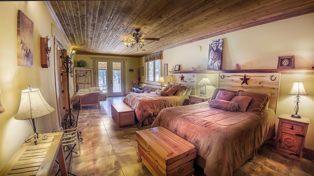 Classic Suite, 1 Bedroom, Accessible, Private Bathroom photo 1