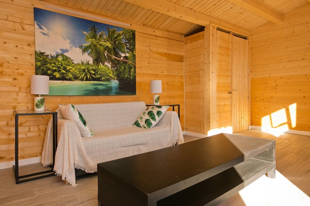 Villa photo 1