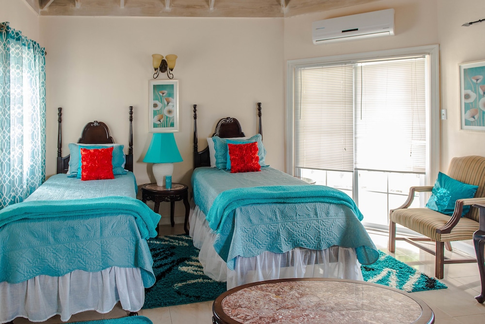 Room, 2 Twin Beds, Balcony, Ocean View (Turquoise Room) photo 3