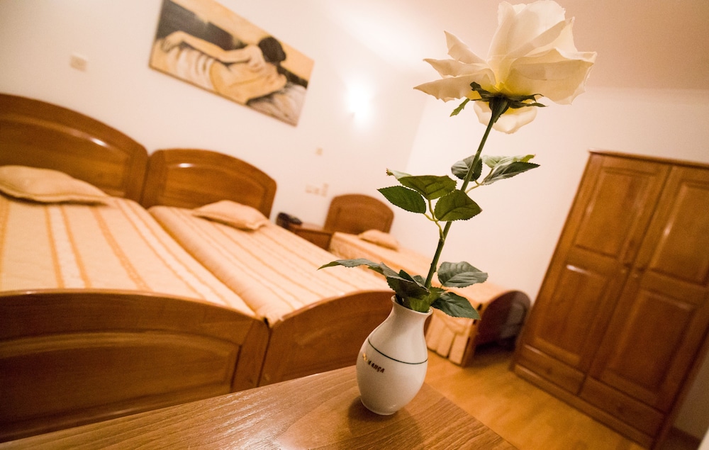 Traditional Triple Room photo 2