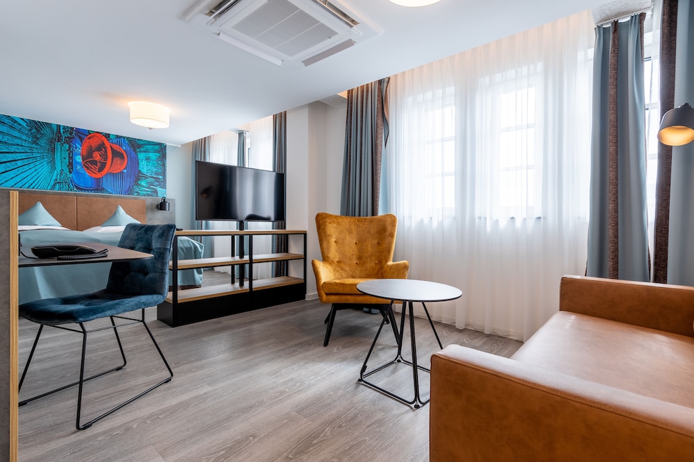 Junior Suite - Photo 1