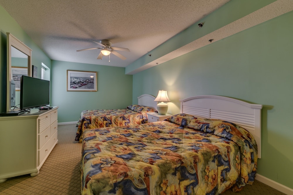 Condo, 3 Bedrooms, Balcony, Ocean View photo 2