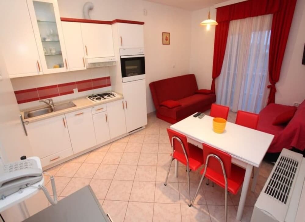 Apartment (Viola - with pool - A3(2+2)) photo 2