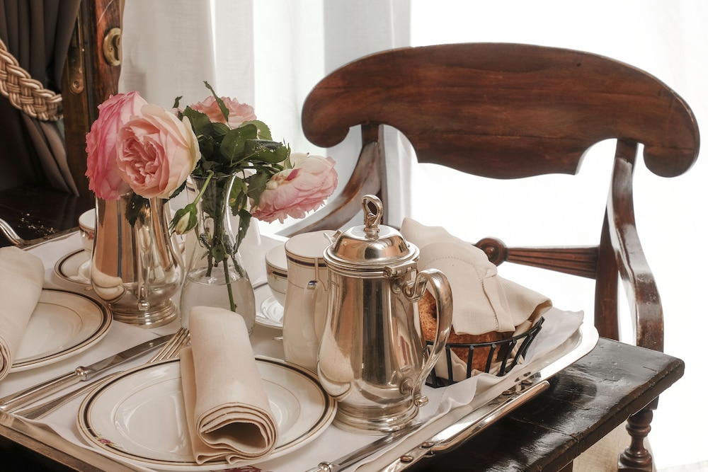 Suite - Photo 5