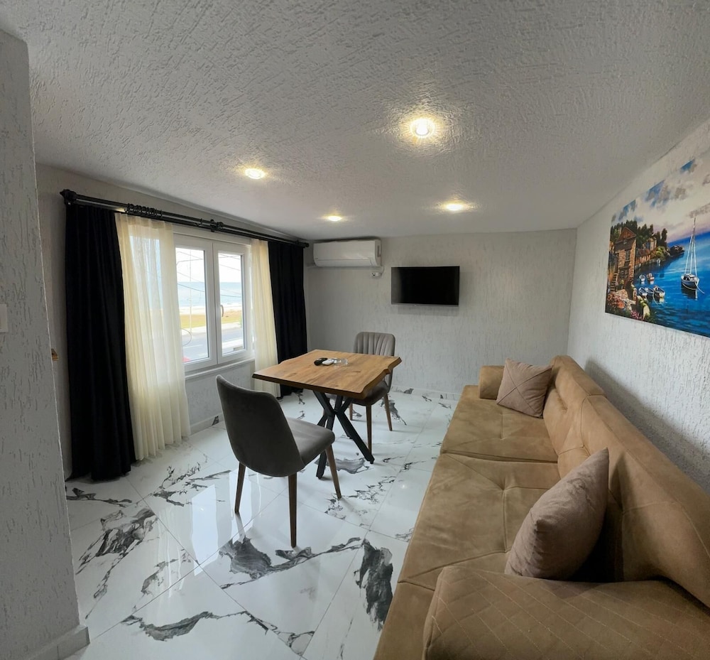 Classic Room - Photo 8