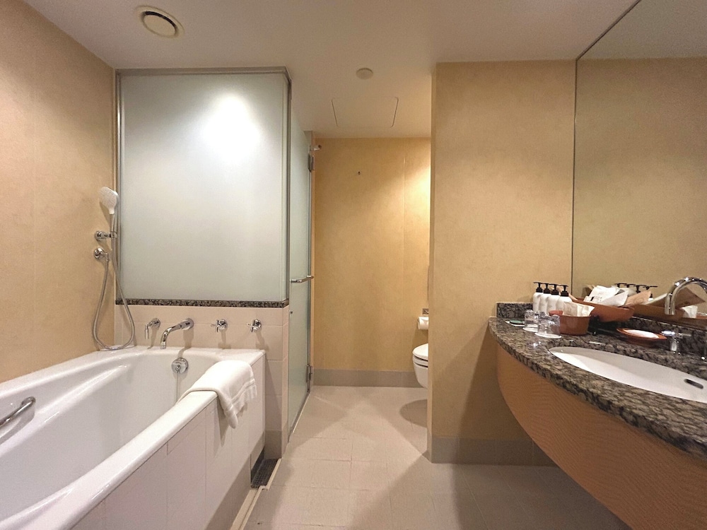 Executive Double Room, Smoking, Bay View - Photo 5