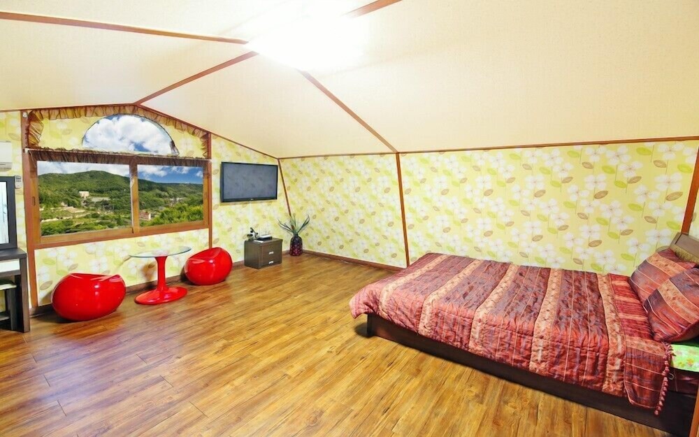 Room (Sky)