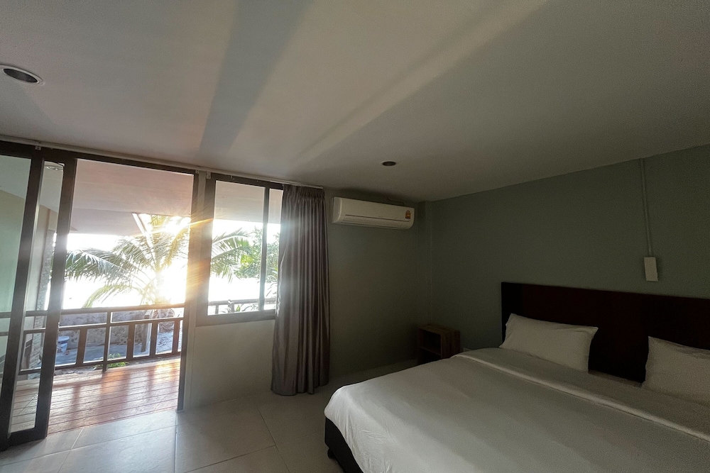 Standard Double Room, Sea View - Photo 20