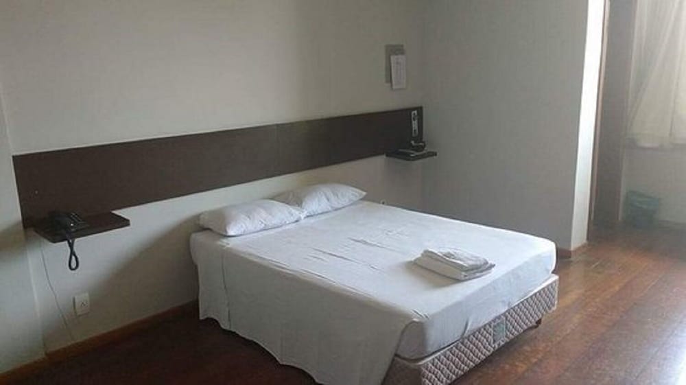 Triple Room, Multiple Beds