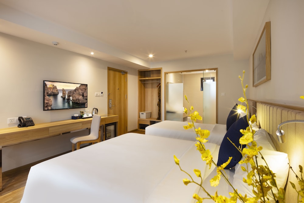 Executive Triple Room, Balcony, Tower photo 2