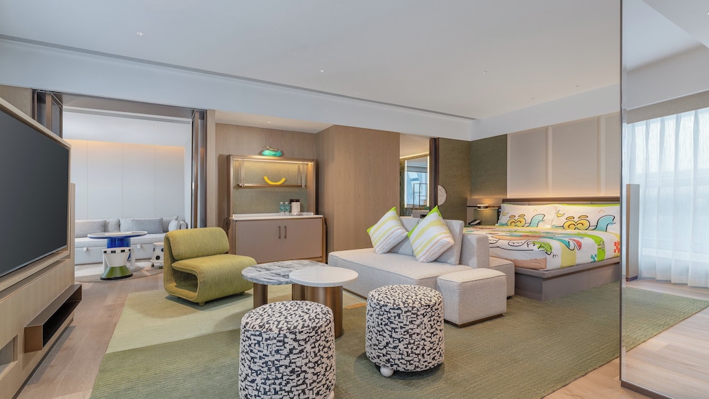 Suite, 1 King Bed (Kids Theme)